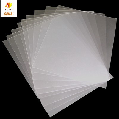 Film pre laserový spätný projektor